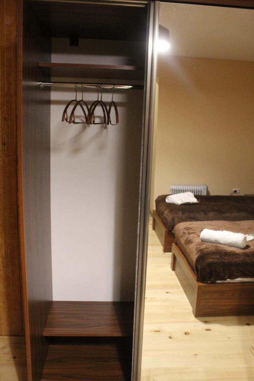 Guesthouse Alpenrose Mestia Luaran gambar