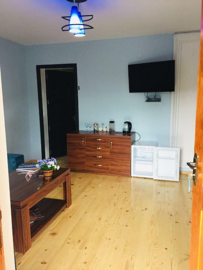 Guesthouse Alpenrose Mestia Luaran gambar