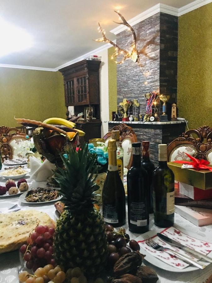 Guesthouse Alpenrose Mestia Luaran gambar