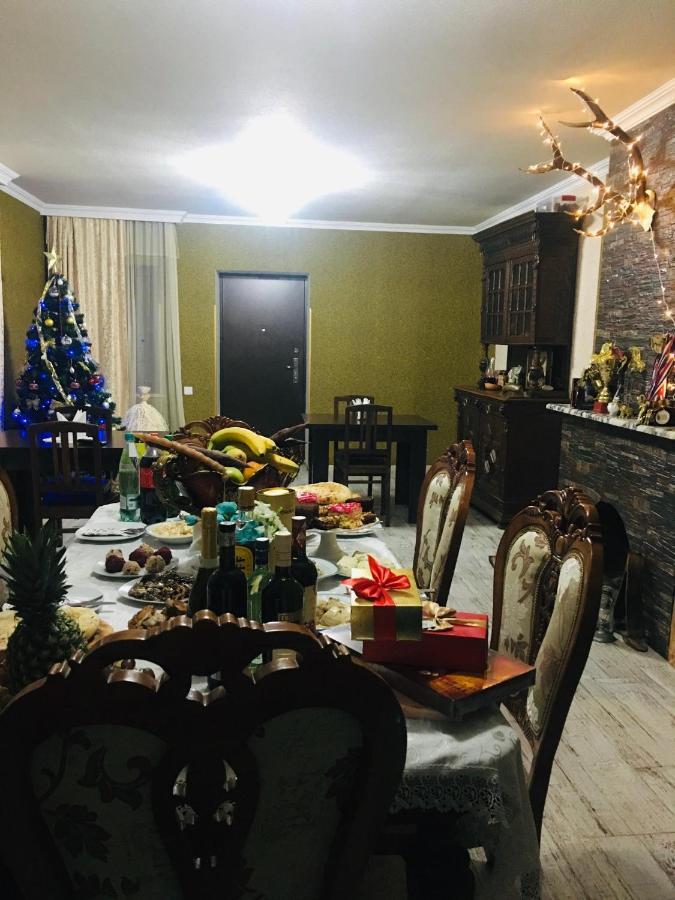 Guesthouse Alpenrose Mestia Luaran gambar
